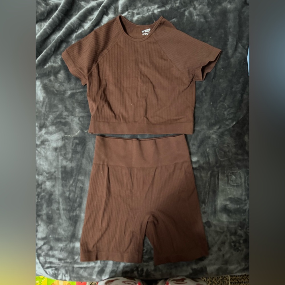 Gym apparel | set | brown set